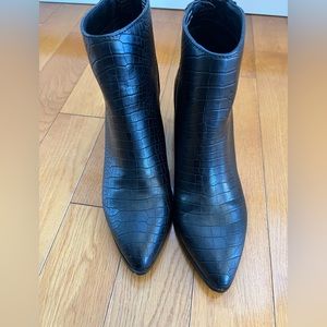 Steve Madden Heeled Booties